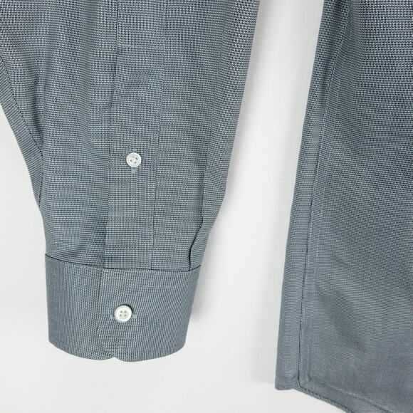 Jos. A. Bank Traveler Shirt Men's 16.5 - 34 Gray Cotton Poly Blend Button-Up - Picture 4 of 13